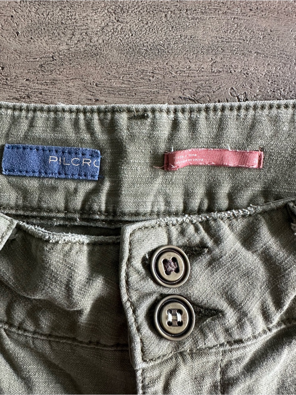 Pilcro Olive Green Frayed Hem The Wanderer Olive Jean Shorts 28 - Picture 2 of 7